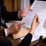 Mediation,Client,Meeting,Lawyer,Consulting,Government,Help,,Businessman,And,Male